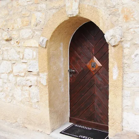 Apartment Stonehouse